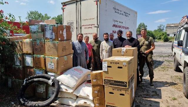 Ростовская епархия продолжает доставлять гуманитарную помощь